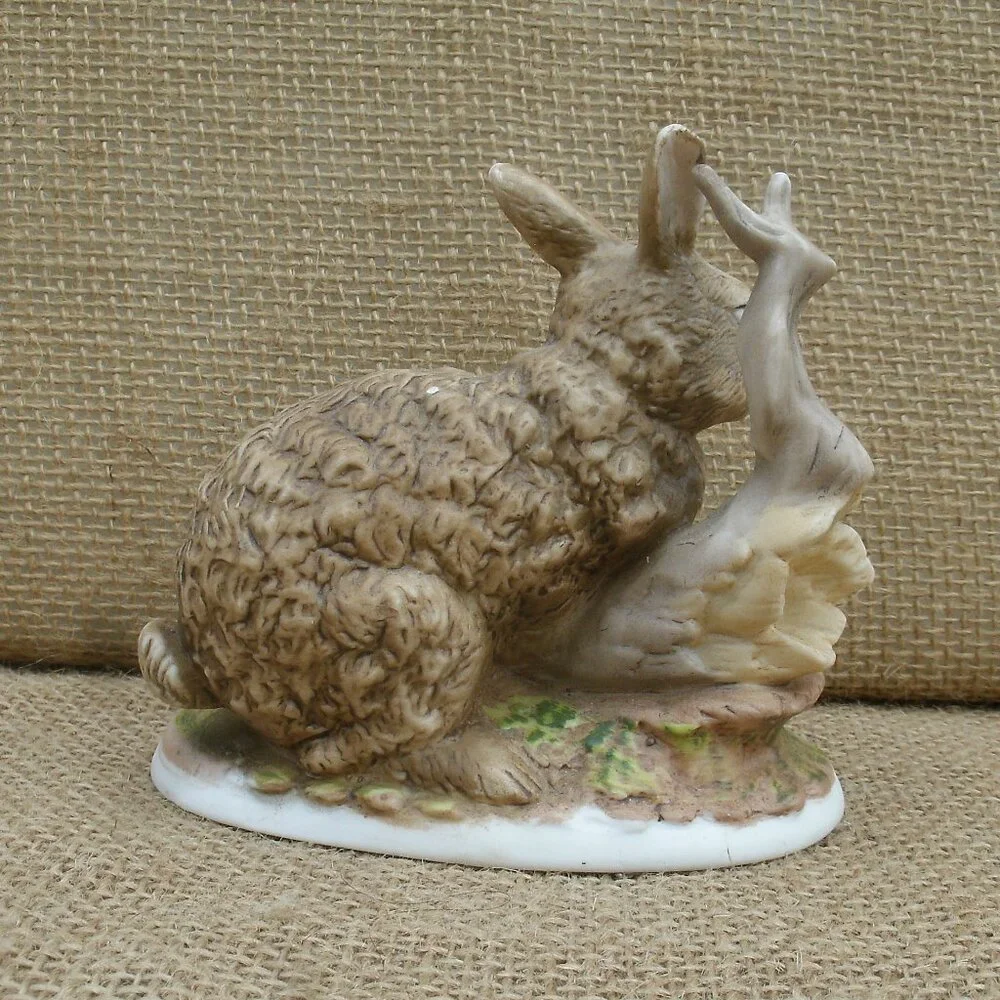 Vintage Homco Porcelain Rabbit Figurine - Picture 5 of 16